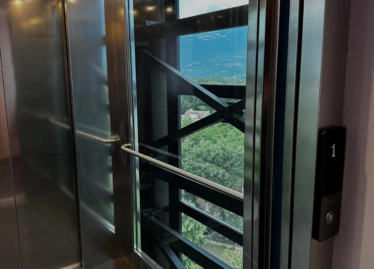 Sky View Hotel & Restaurant Kukes